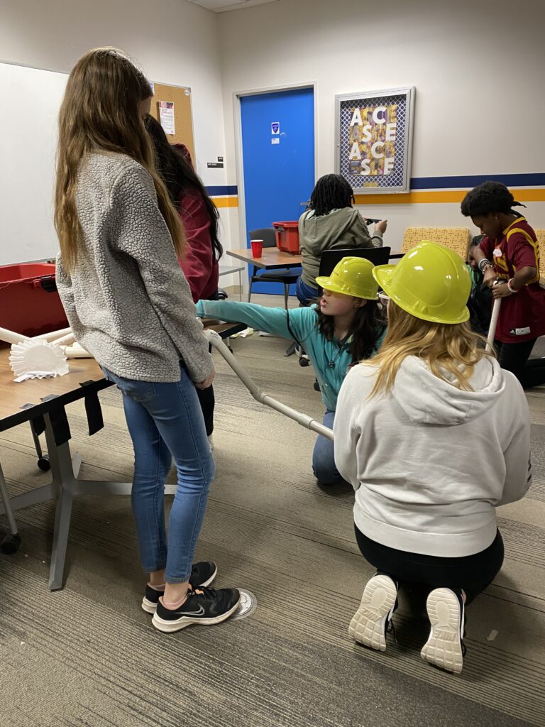 Introduce a Girl to Engineering Community